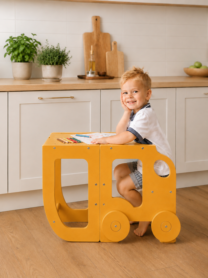 2-i-1 Hjälptorn och aktivitetsbord. Family-scl